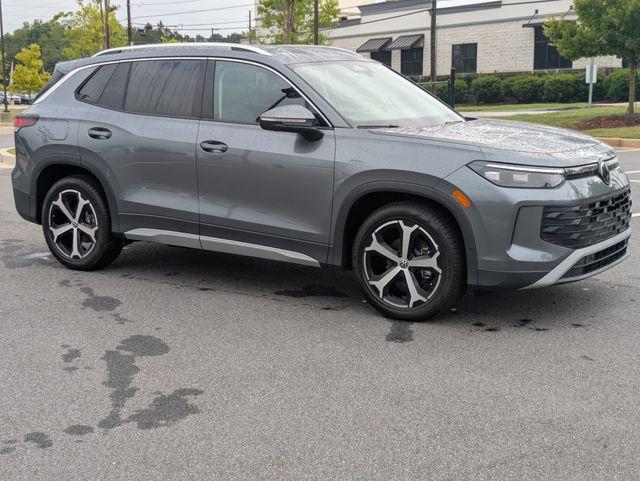 new 2026 Volkswagen Tiguan car, priced at $33,290
