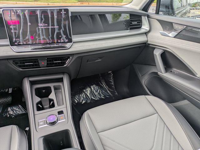 new 2026 Volkswagen Tiguan car, priced at $33,290