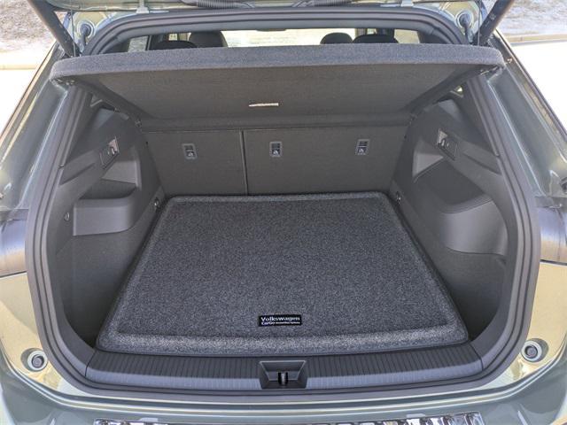 new 2026 Volkswagen Tiguan car, priced at $45,916