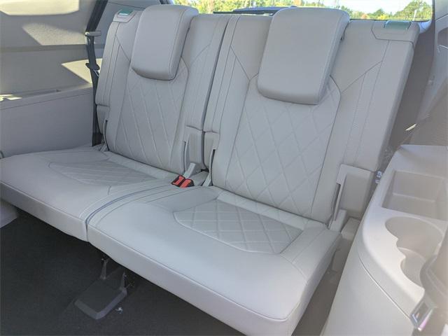 new 2026 Volkswagen Atlas car, priced at $55,111