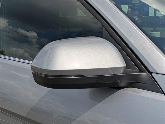 new 2026 Volkswagen Atlas Cross Sport car, priced at $35,857