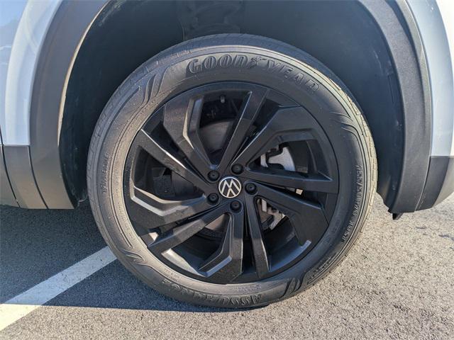 used 2022 Volkswagen Atlas car, priced at $23,888