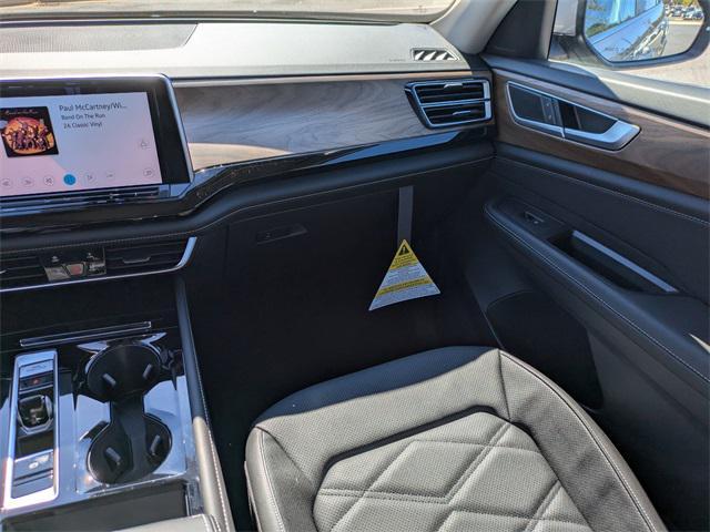 new 2026 Volkswagen Atlas car, priced at $43,712