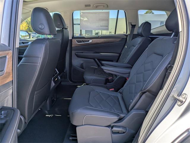 new 2026 Volkswagen Atlas car, priced at $43,712