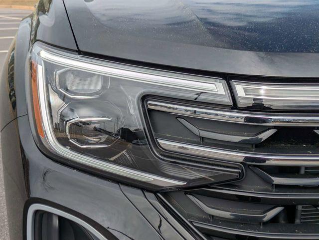 new 2026 Volkswagen Atlas car, priced at $49,805