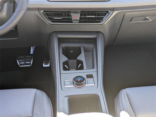 new 2025 Volkswagen Tiguan car, priced at $27,500