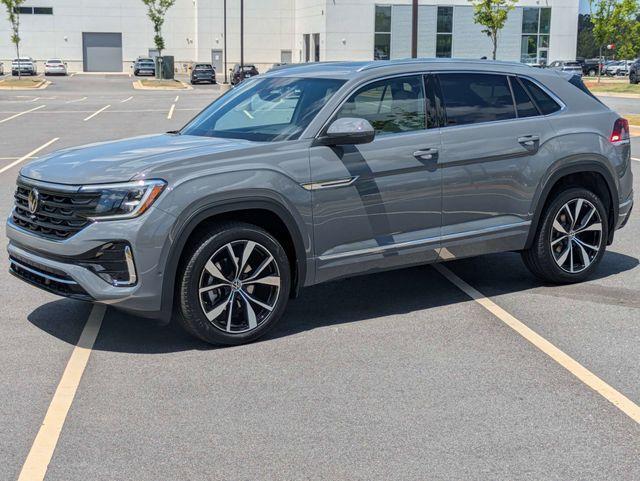 new 2026 Volkswagen Atlas Cross Sport car, priced at $53,134