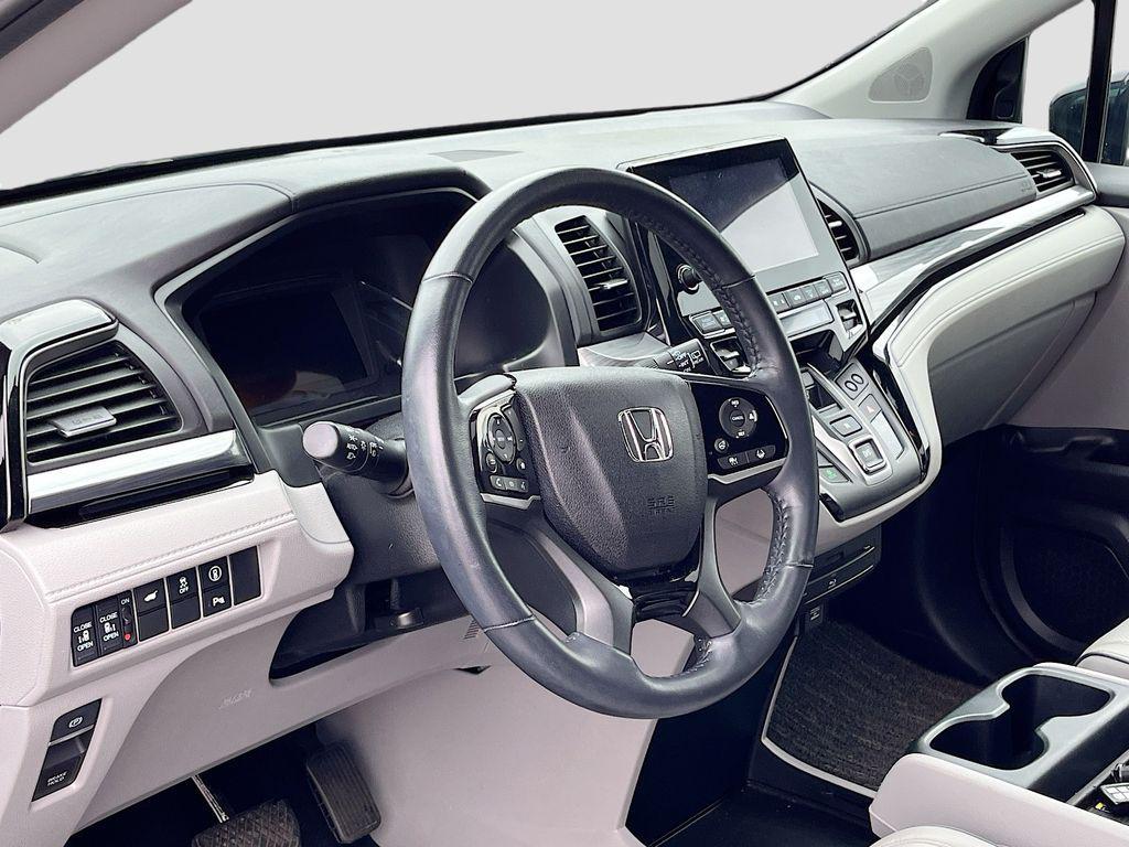 used 2024 Honda Odyssey car, priced at $35,900