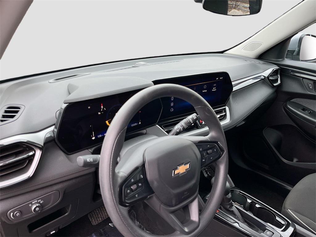 used 2024 Chevrolet TrailBlazer car, priced at $20,400