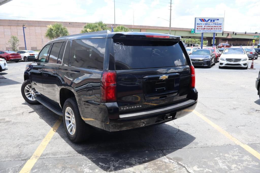 used 2019 Chevrolet Suburban car, priced at $24,489