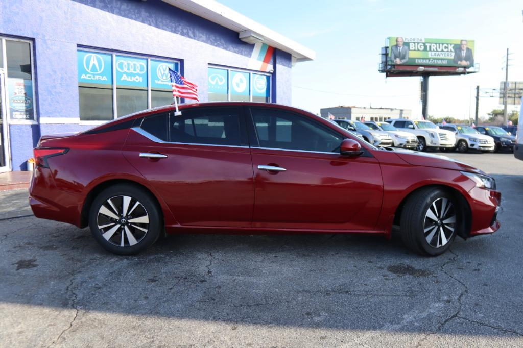 used 2022 Nissan Altima car, priced at $15,929