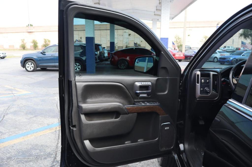 used 2017 GMC Sierra 1500 car, priced at $25,428
