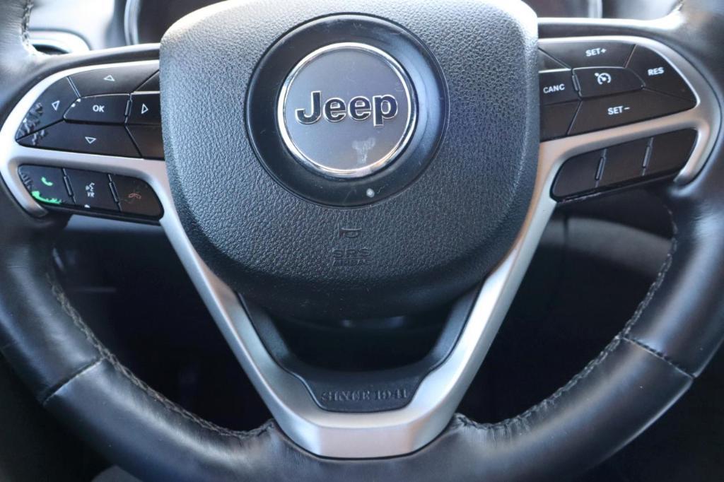 used 2018 Jeep Grand Cherokee car, priced at $13,439
