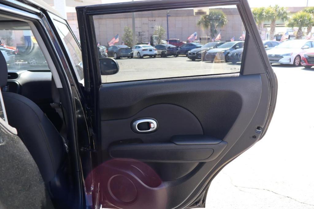 used 2015 Kia Soul car, priced at $4,979