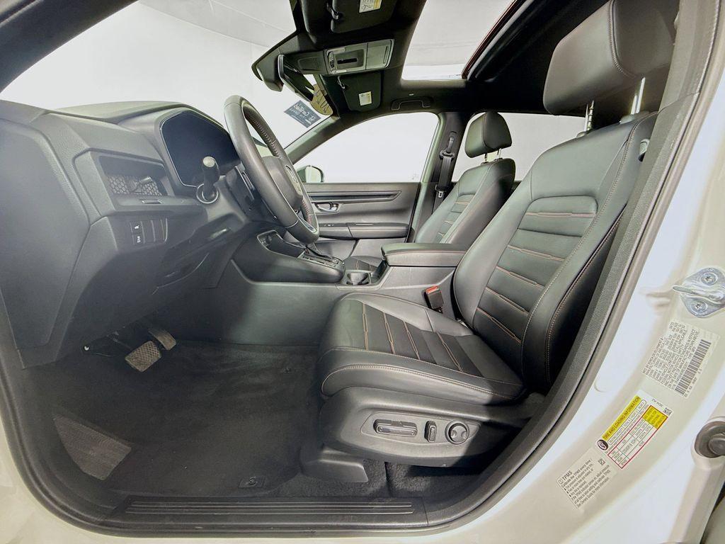 used 2024 Honda CR-V Hybrid car, priced at $29,888