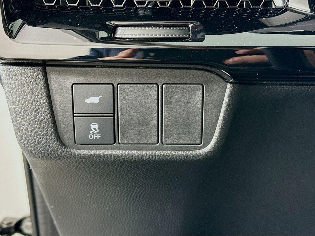 used 2024 Honda CR-V car, priced at $32,888