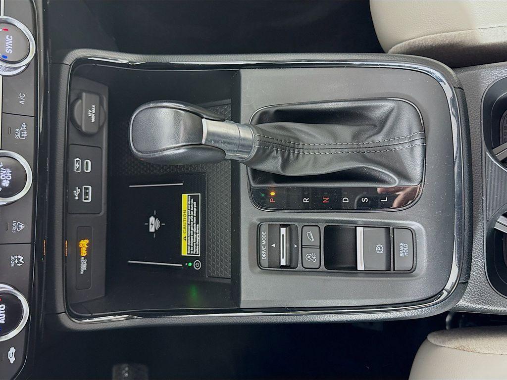 used 2024 Honda CR-V car, priced at $32,888