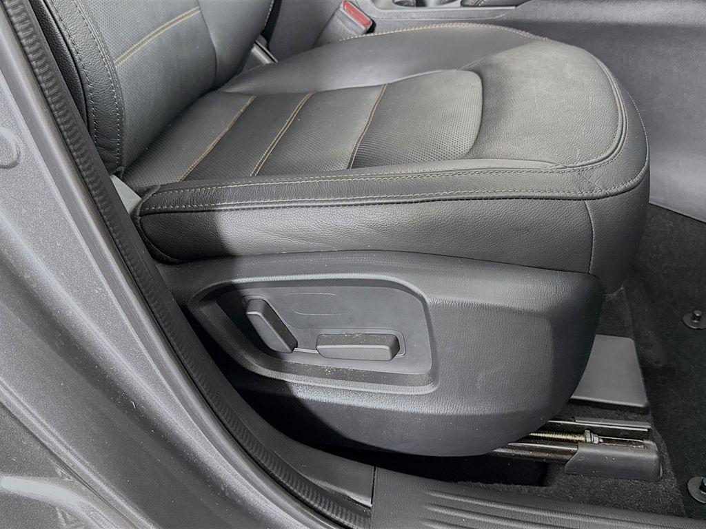 used 2023 Mazda CX-5 car, priced at $27,800