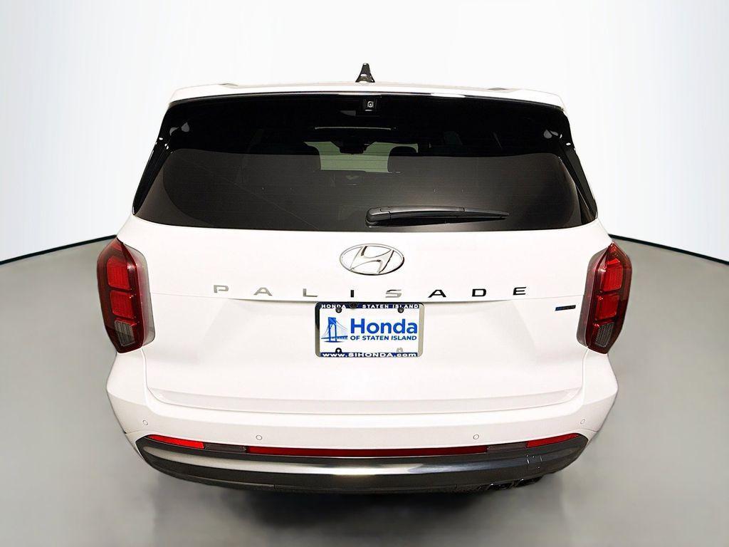 used 2025 Hyundai Palisade car, priced at $45,530