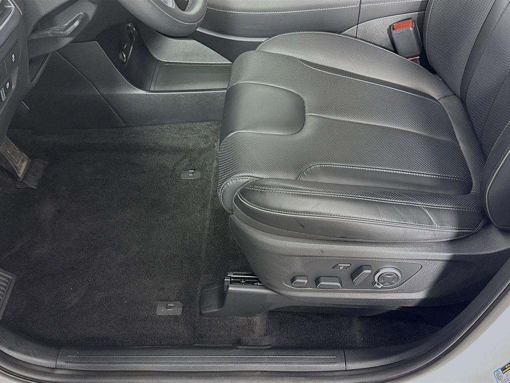 used 2025 Hyundai Palisade car, priced at $45,530