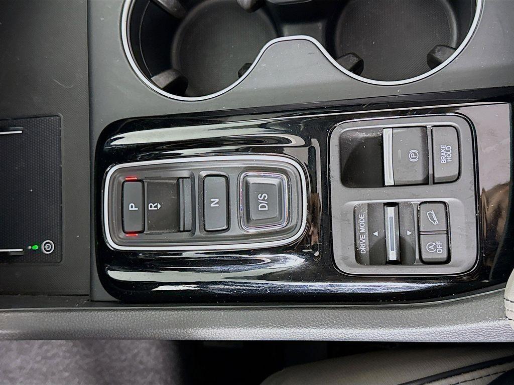 used 2025 Honda Pilot car, priced at $43,988