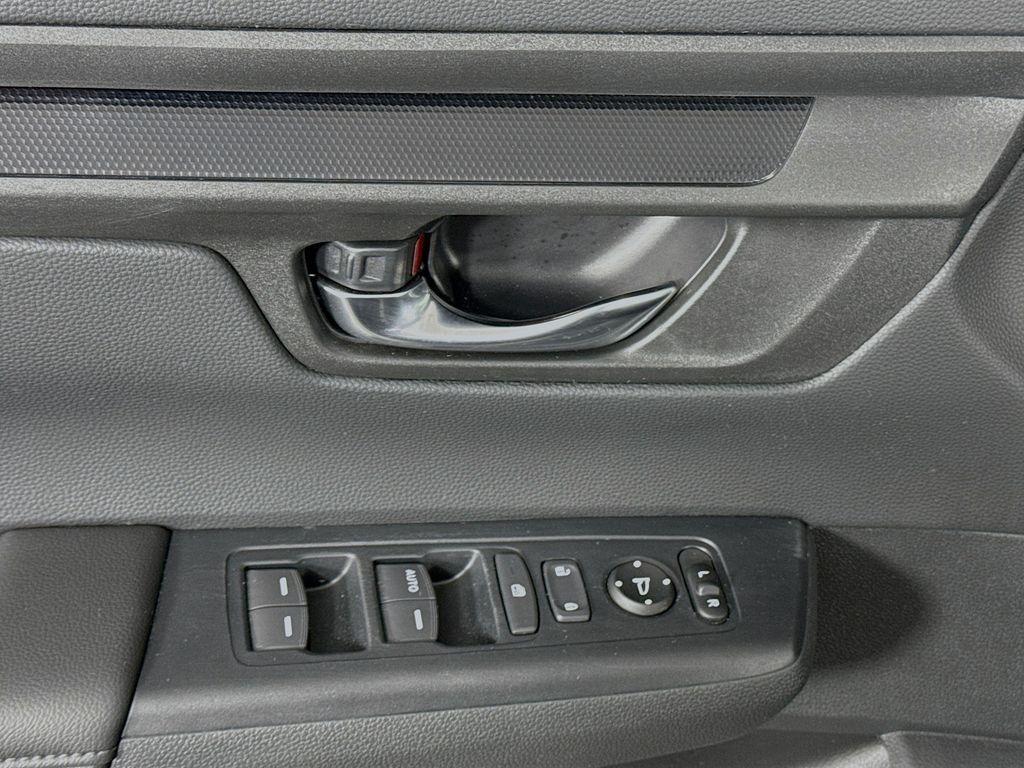 used 2025 Honda CR-V car, priced at $30,540