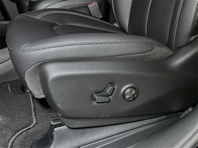 new 2026 Chrysler Pacifica car, priced at $44,452