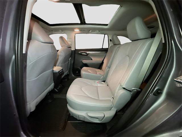 new 2026 Toyota Highlander car, priced at $56,392