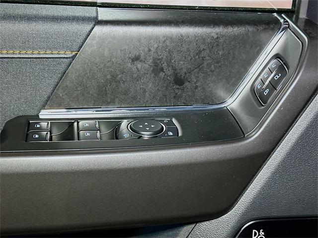 new 2025 Ford F-150 car, priced at $73,686