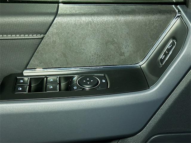 new 2025 Ford F-150 car, priced at $58,160