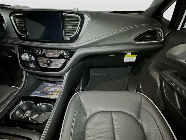 new 2026 Chrysler Pacifica car, priced at $49,001
