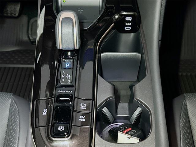 new 2025 Toyota Crown Signia car, priced at $50,024