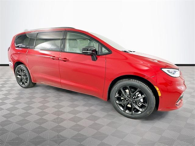 new 2026 Chrysler Pacifica car, priced at $52,446