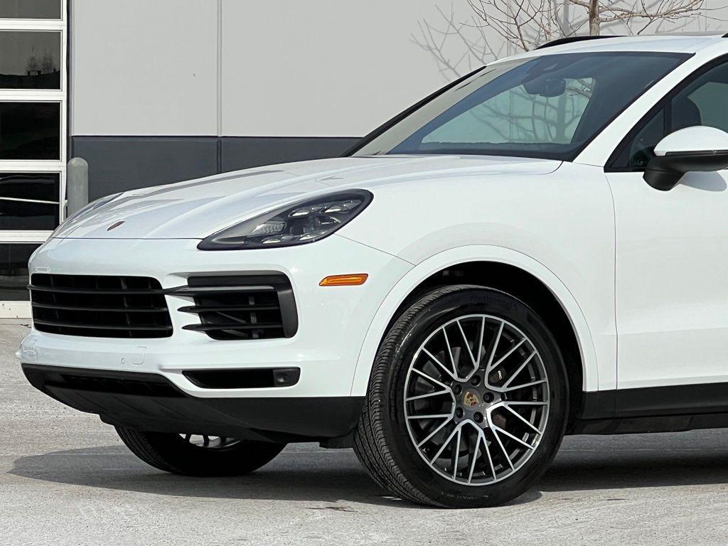 used 2019 Porsche Cayenne car, priced at $31,990