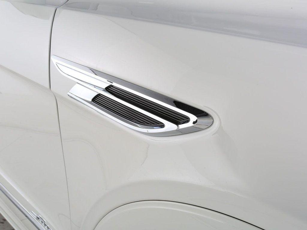 used 2022 Bentley Bentayga car, priced at $139,990