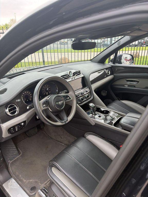 used 2022 Bentley Bentayga car, priced at $122,990