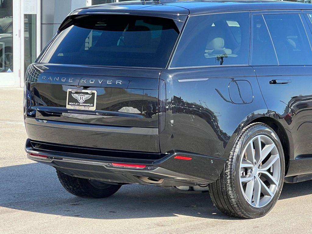 used 2025 Land Rover Range Rover car, priced at $114,990