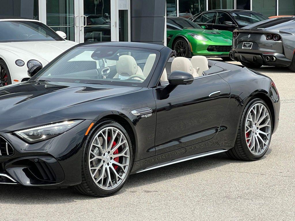 used 2022 Mercedes-Benz AMG SL 55 car, priced at $98,225