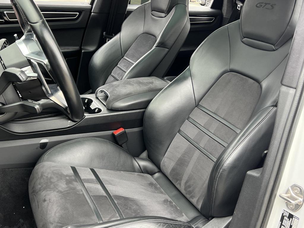 used 2021 Porsche Cayenne car, priced at $71,990