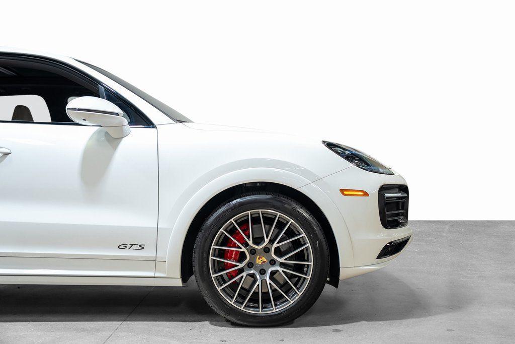 used 2022 Porsche Cayenne car, priced at $74,990