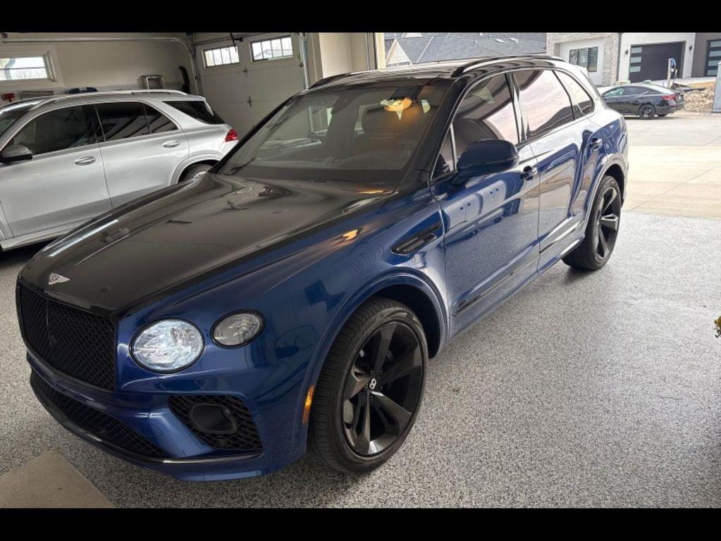 used 2022 Bentley Bentayga car, priced at $136,990