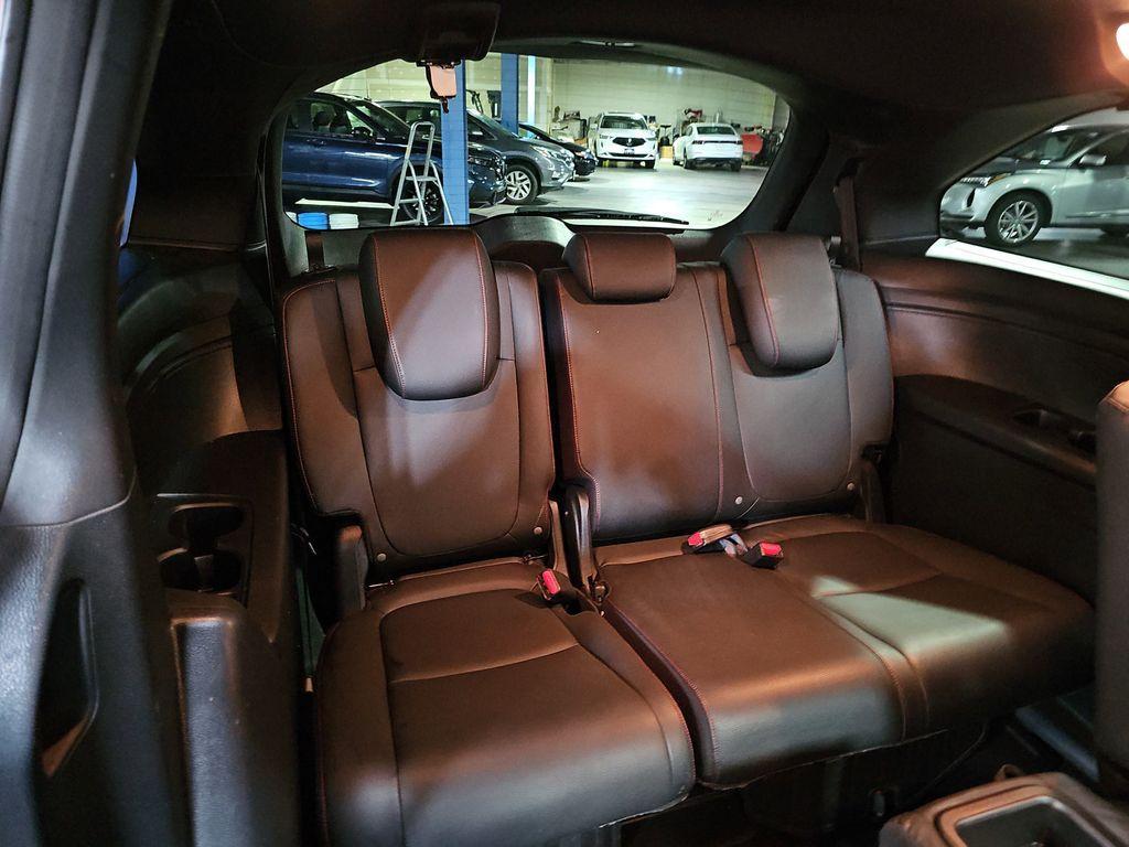 used 2023 Honda Odyssey car, priced at $32,442
