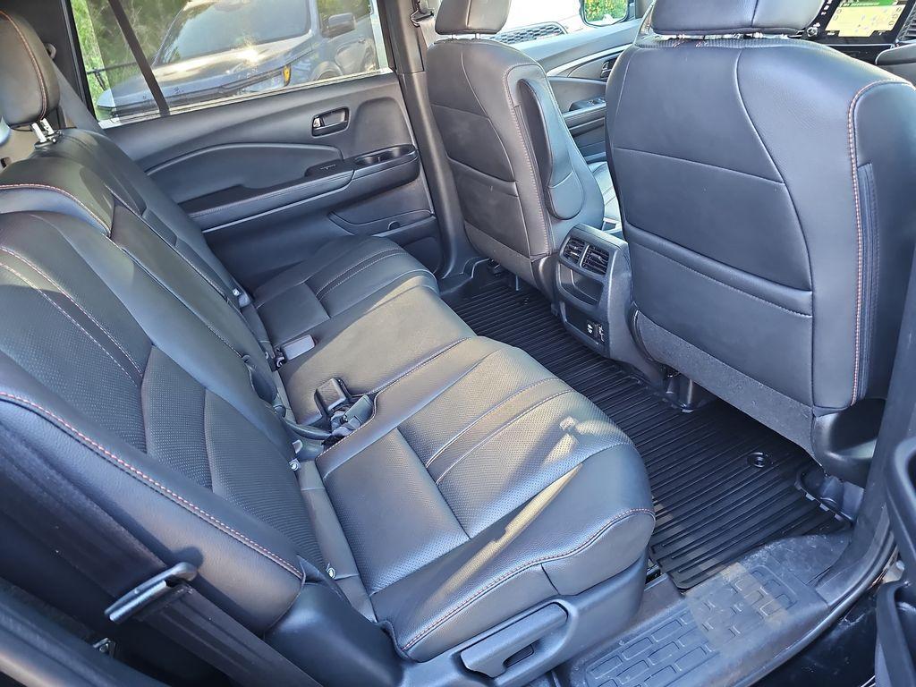 used 2023 Honda Passport car, priced at $31,888