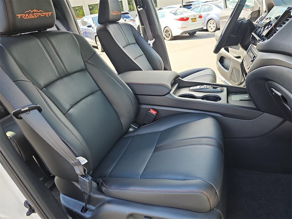 new 2025 Honda Ridgeline car, priced at $49,435