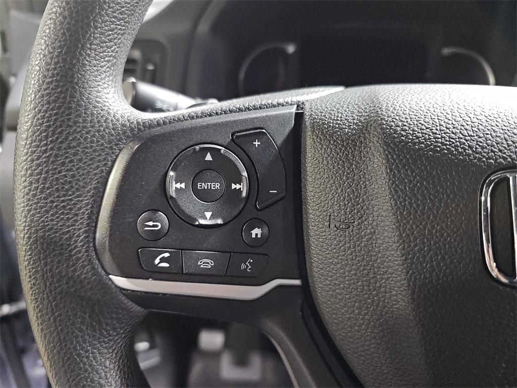 used 2022 Honda Pilot car, priced at $27,889