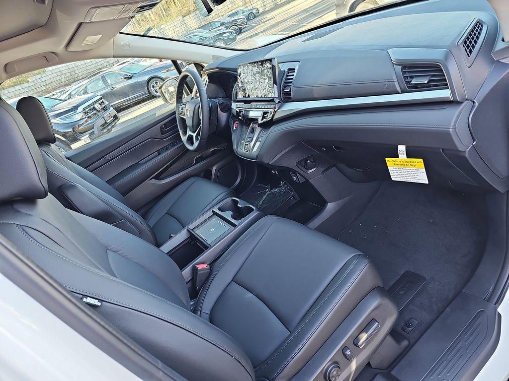 new 2026 Honda Odyssey car, priced at $44,745