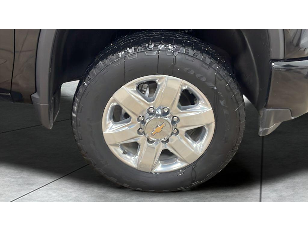 used 2021 Chevrolet Silverado 2500 car, priced at $44,921