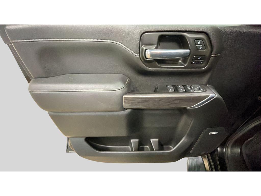 used 2021 Chevrolet Silverado 2500 car, priced at $44,921