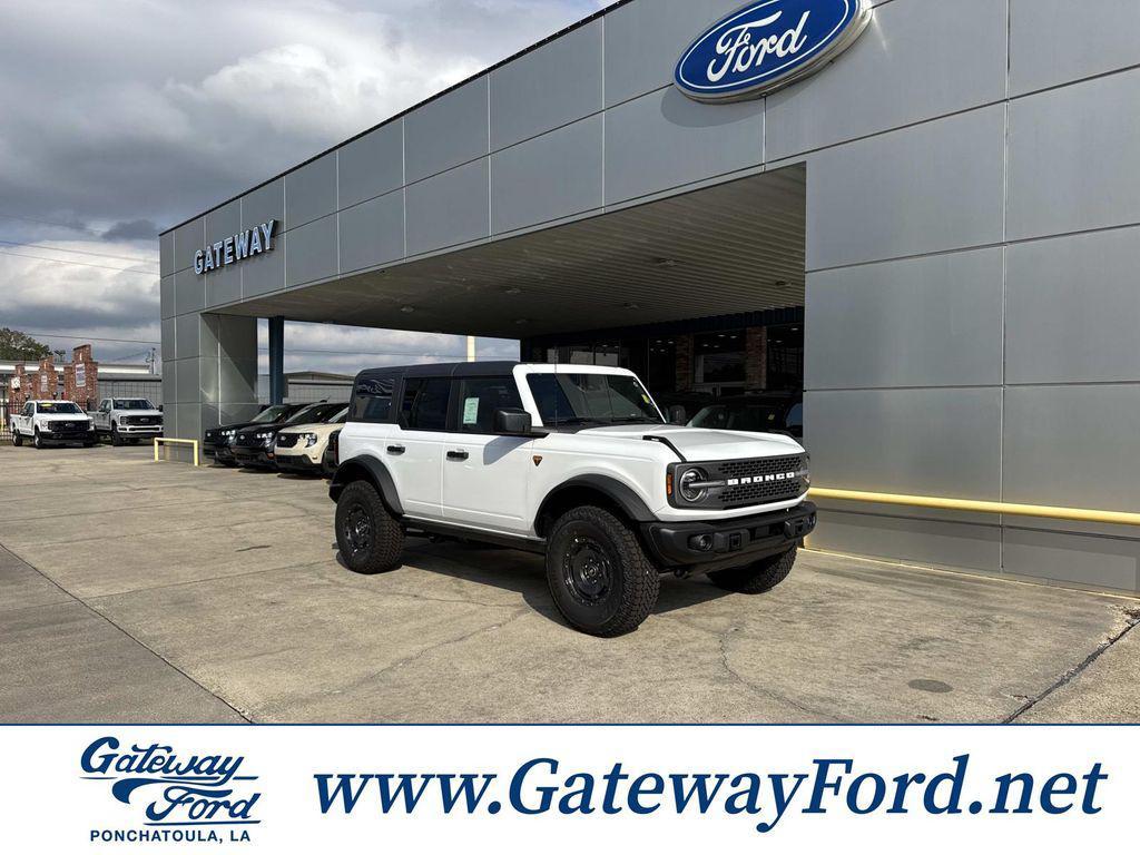 new 2025 Ford Bronco car, priced at $60,035