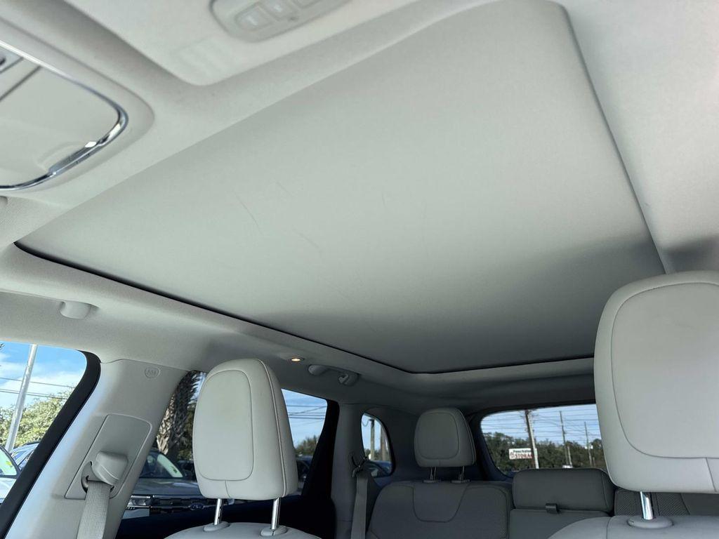 used 2021 Jeep Cherokee car, priced at $21,686